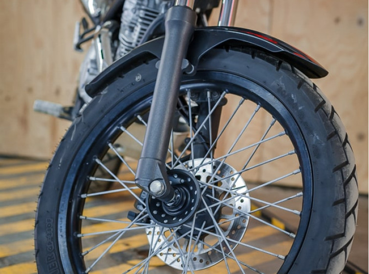 Мотоцикл Yamaha TRICKER с пробегом 13692 км