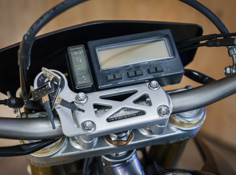 Мотоцикл Suzuki Drz400sm с пробегом 23148 км