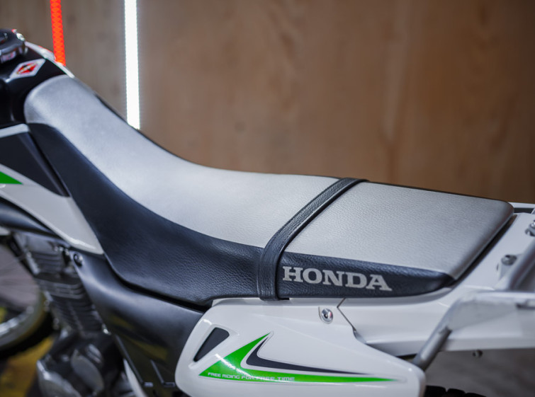 Мотоцикл Honda XR 230 с пробегом 14210 км