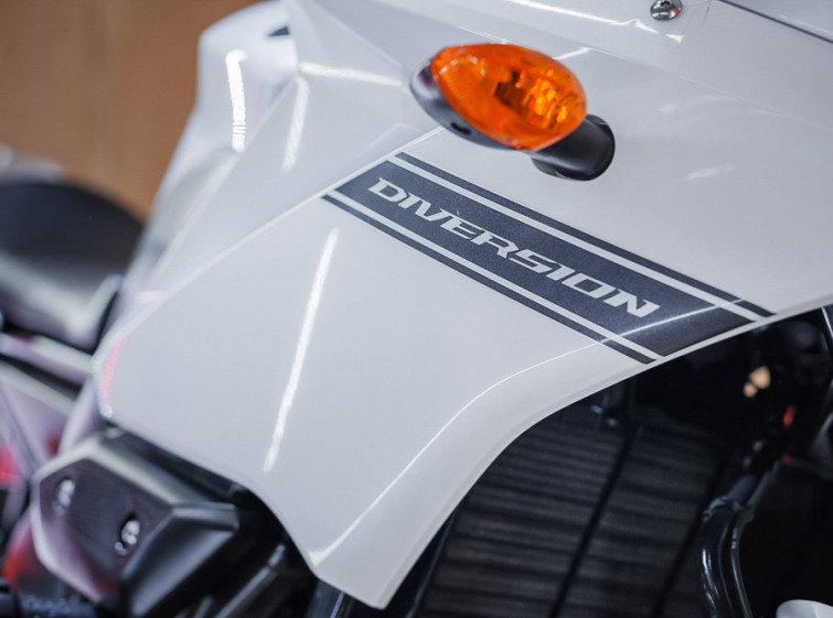 Мотоцикл Yamaha XJ6 Diversion ABS с пробегом 14050 км