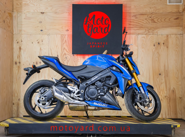 Мотоцикл Suzuki GSX-S1000 с пробегом 338 миль