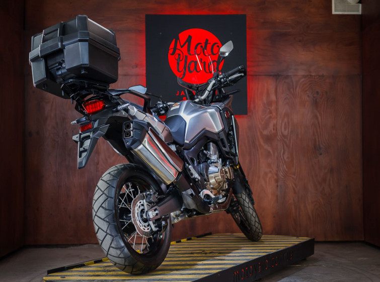 Мотоцикл Honda Africa Twin CRF 1000L ABS Автомат с пробегом 4439 км