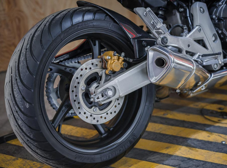 Мотоцикл Honda CB600 Hornet з пробігом 10043 км