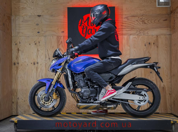 Мотоцикл Honda CB600 Hornet з пробігом 10043 км