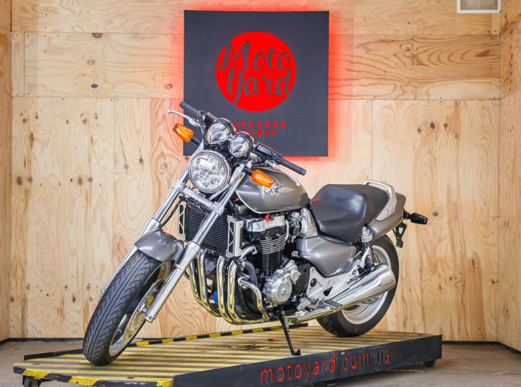 Мотоцикл Honda X4 с пробегом 15849 км