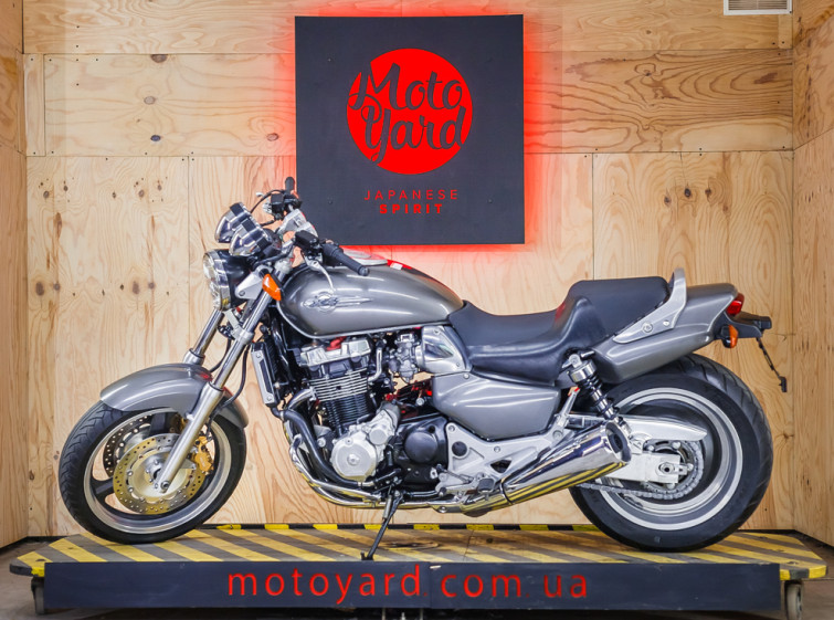 Мотоцикл Honda X4 с пробегом 15849 км