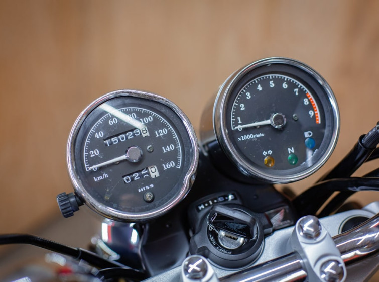 Мотоцикл Honda CB400SS-E с пробегом 15023 км