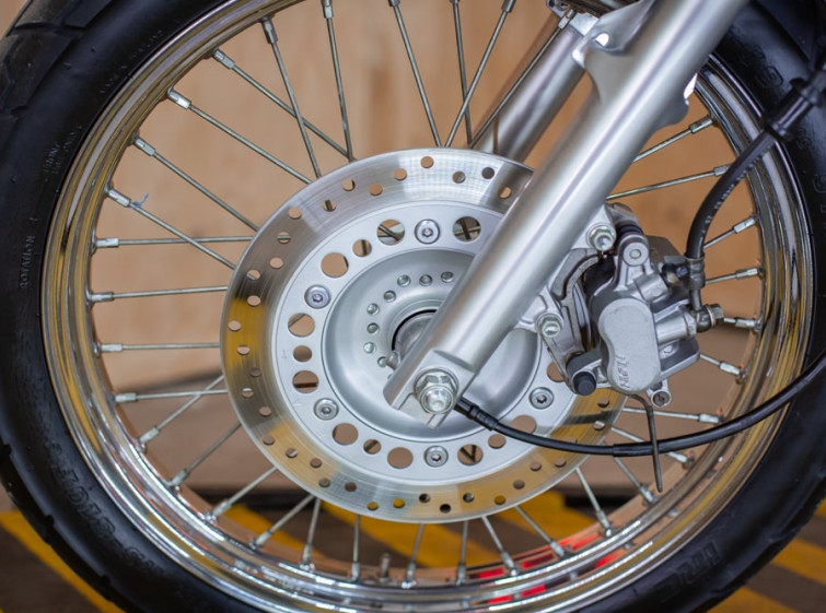 Мотоцикл Honda CB400SS-E с пробегом 15023 км