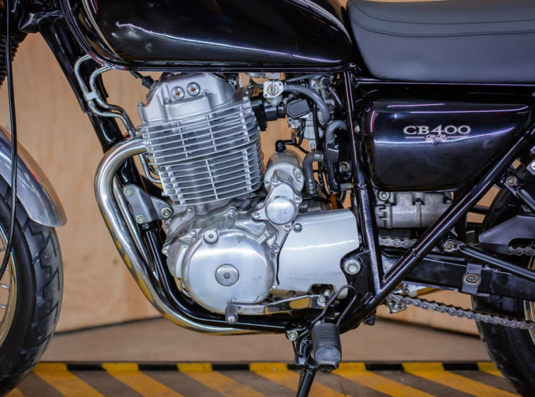 Мотоцикл Honda CB400SS-E с пробегом 15023 км