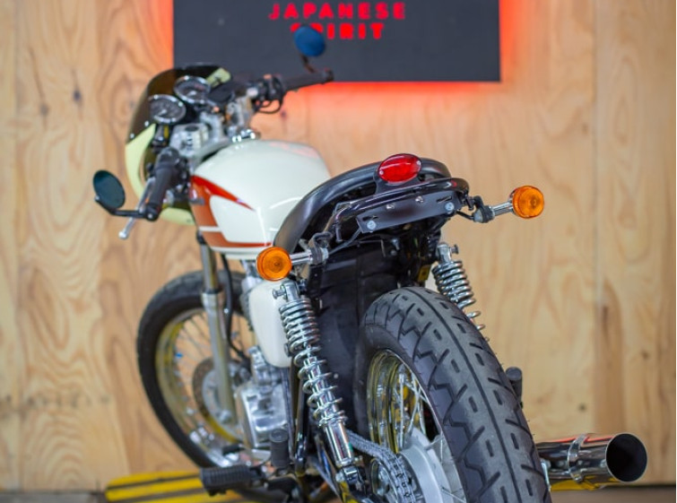 Мотоцикл Honda CB400SS-E с пробегом 28198 км