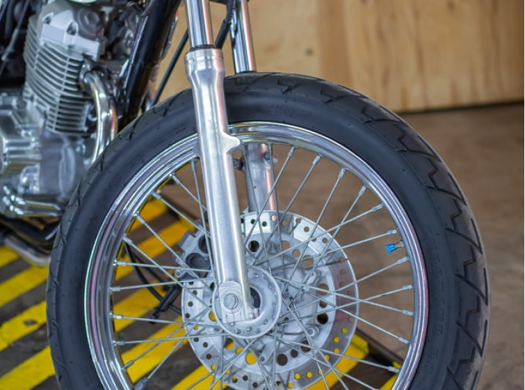 Мотоцикл Honda CB400SS-E с пробегом 28198 км