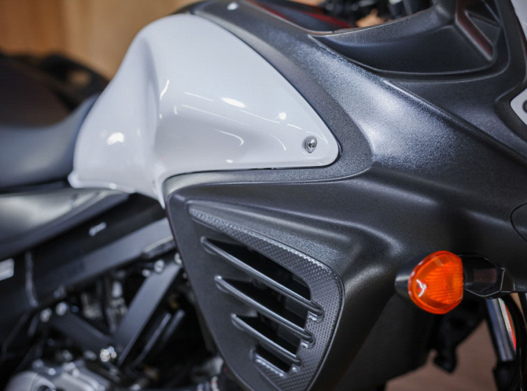 Мотоцикл Suzuki V-Strom DL650 ABS с пробегом 15093 км