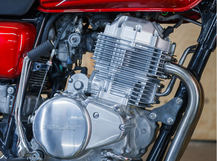 Мотоцикл Honda CB400SS-E с пробегом 2469 км