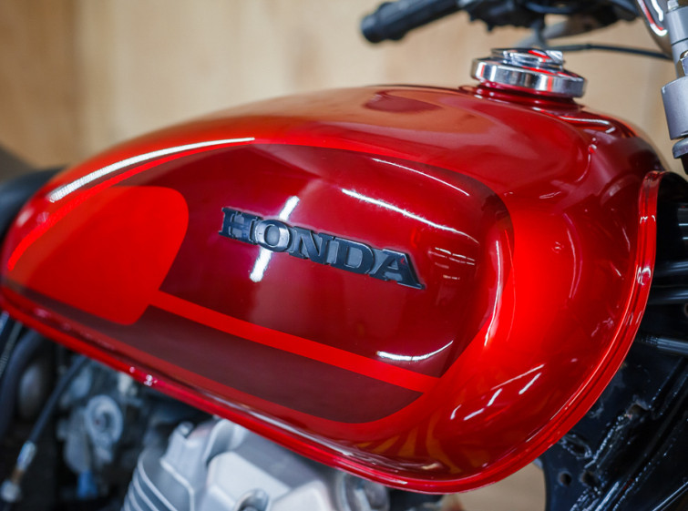 Мотоцикл Honda CB400SS-E с пробегом 2469 км