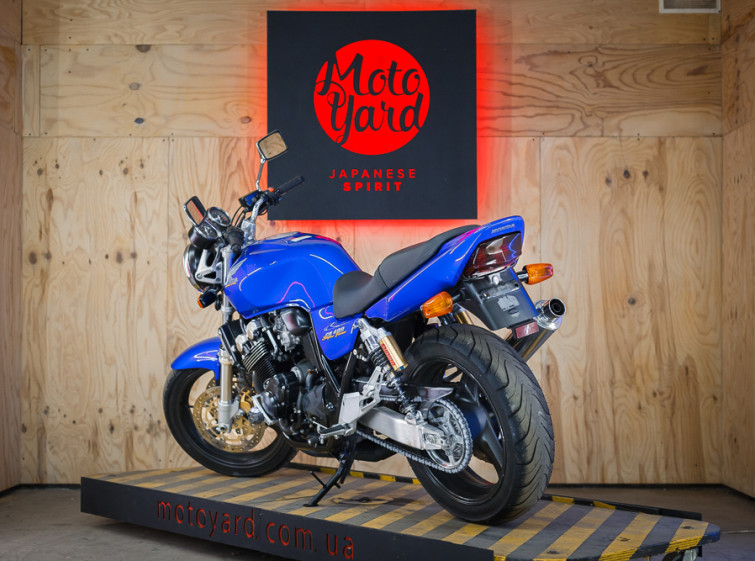 Мотоцикл Honda CB400SF с пробегом 16523 км