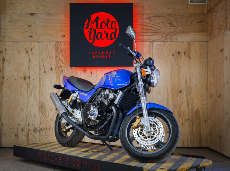 Мотоцикл Honda CB400SF с пробегом 16523 км