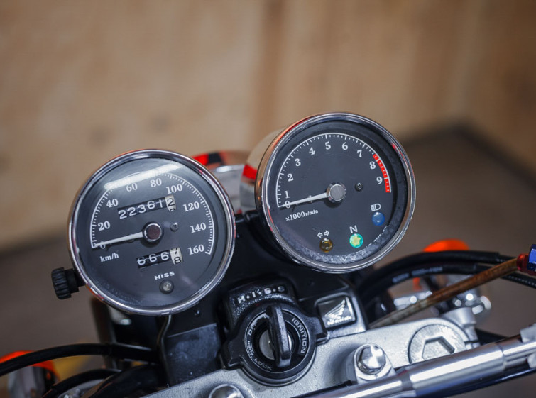 Мотоцикл Honda CB400SS-E с пробегом 22361 км