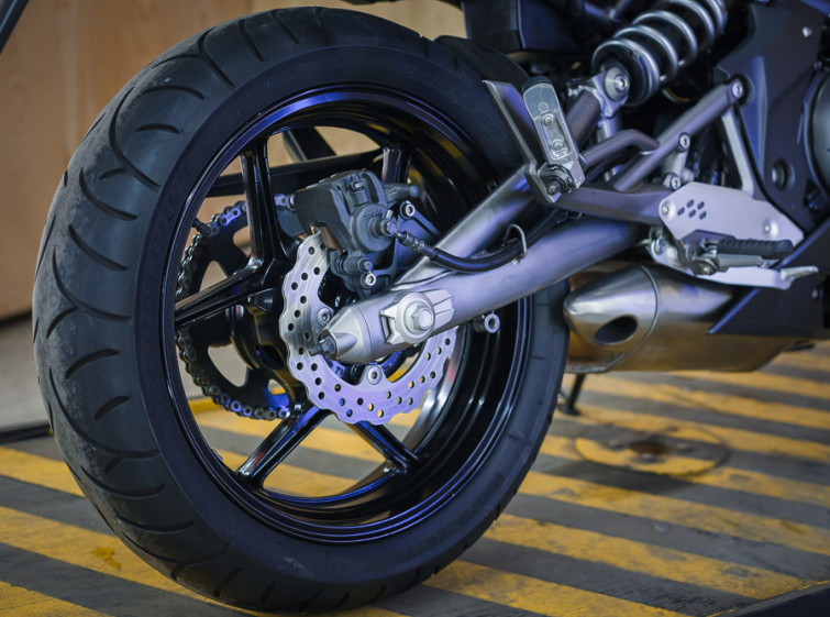 Мотоцикл Kawasaki Ninja 650R с пробегом 9896 км