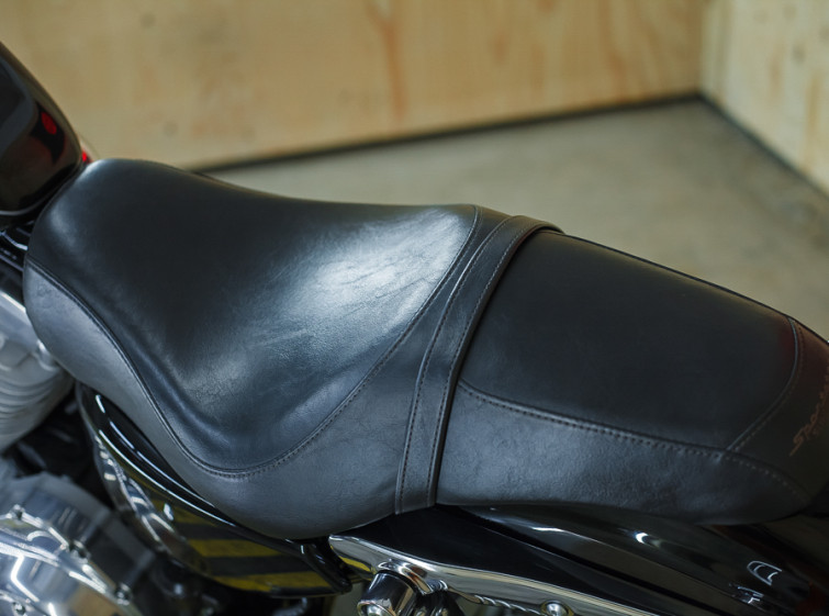 Мотоцикл Harley-Davidson Sportster 883 с пробегом 9565 км