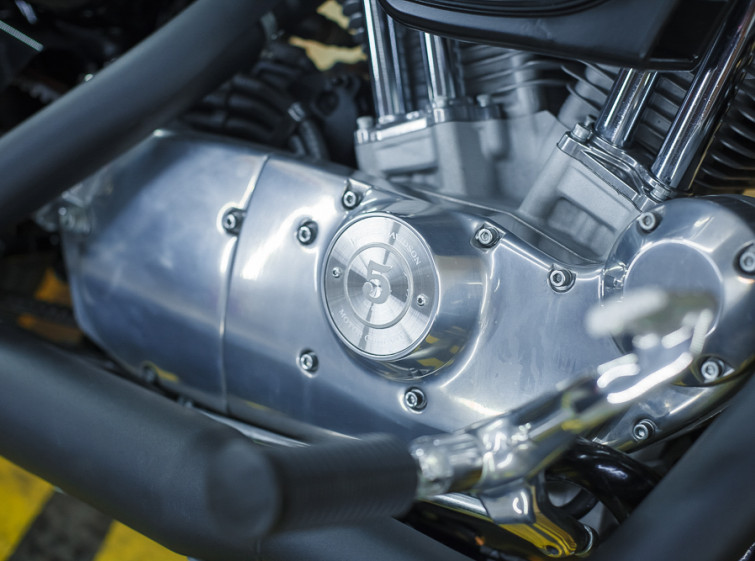 Мотоцикл Harley-Davidson Sportster 883 с пробегом 9565 км