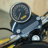 Мотоцикл Harley-Davidson Sportster 883 с пробегом 9565 км