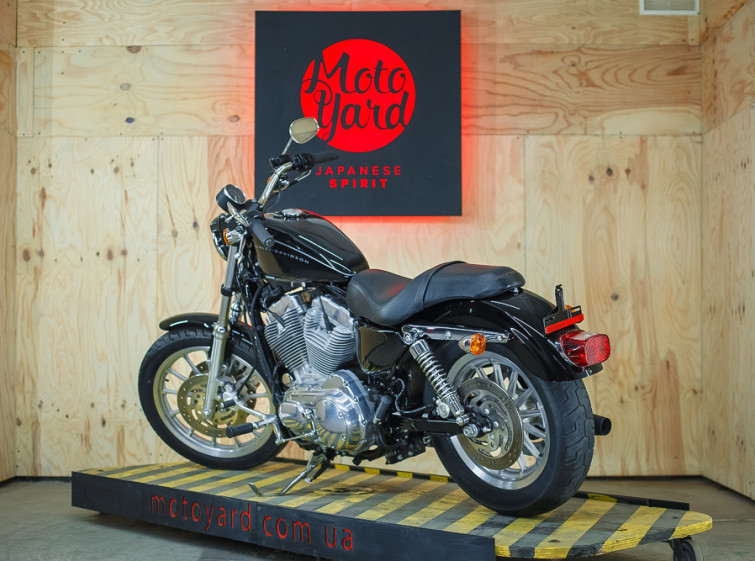 Мотоцикл Harley-Davidson Sportster 883 с пробегом 9565 км