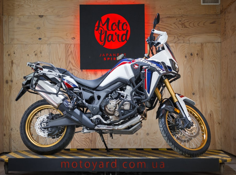 Мотоцикл Honda africa twin CRF 1000 DCT ABS с пробегом 9948 км