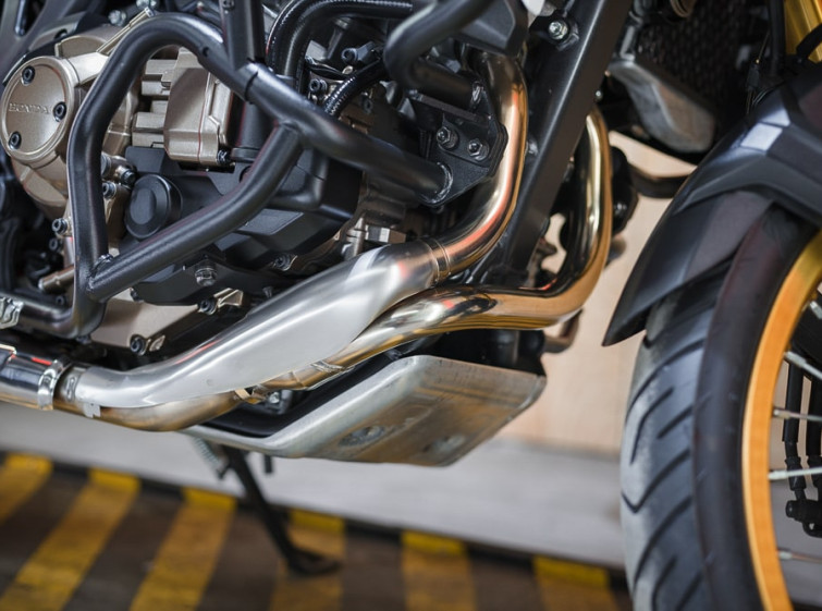 Мотоцикл Honda africa twin CRF 1000 DCT ABS с пробегом 9948 км