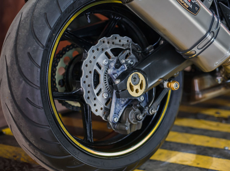 Мотоцикл Kawasaki Ninja Z1000SX ABS с пробегом 13657 км