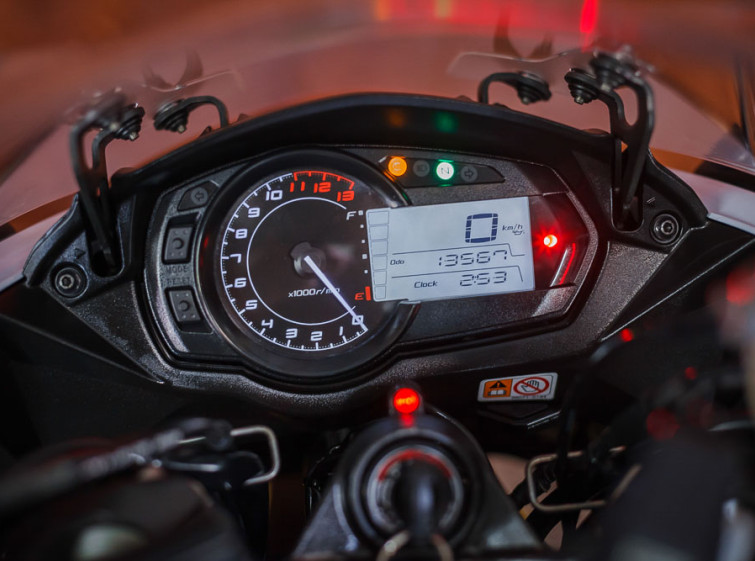 Мотоцикл Kawasaki Ninja Z1000SX ABS с пробегом 13657 км