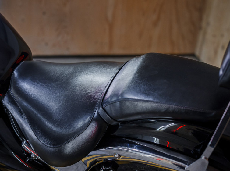 Мотоцикл Suzuki Boulevard 400 с пробегом 11201 км