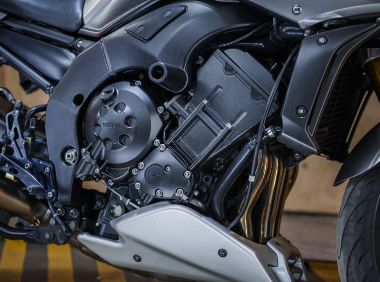 Мотоцикл Yamaha FZ1 с пробегом 20219 км