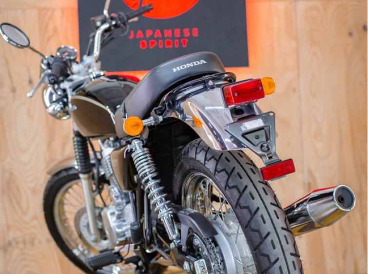 Мотоцикл Honda CB400SS-E з пробігом 4104 км