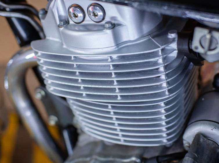 Мотоцикл Honda CB400SS-E з пробігом 4104 км