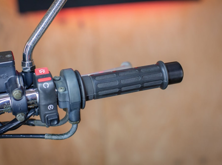 Мотоцикл Honda CB400SS-E з пробігом 4104 км