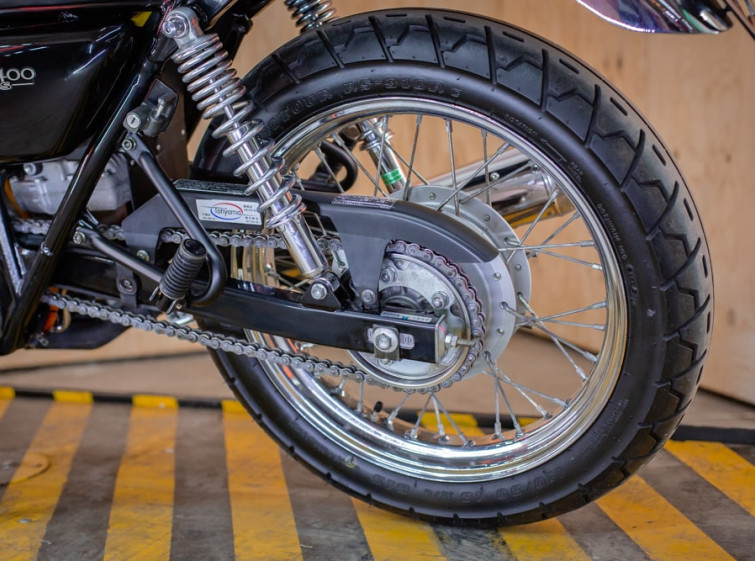 Мотоцикл Honda CB400SS-E з пробігом 4104 км