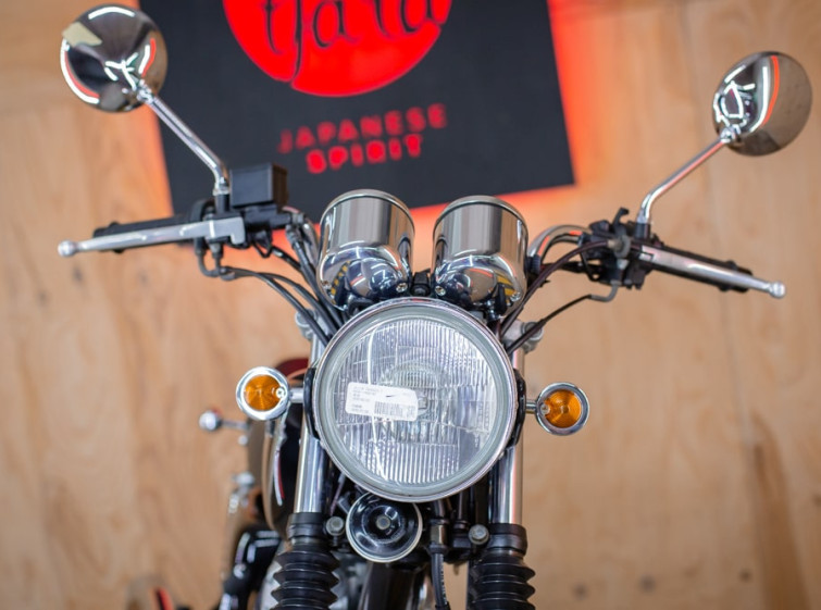 Мотоцикл Honda CB400SS-E з пробігом 4104 км