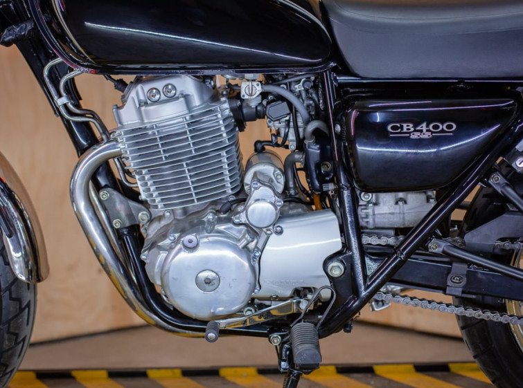 Мотоцикл Honda CB400SS-E з пробігом 4104 км
