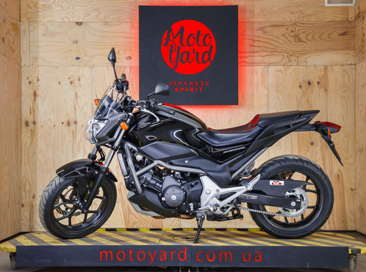 Мотоцикл Honda NC700S ABS с пробегом 15207 км