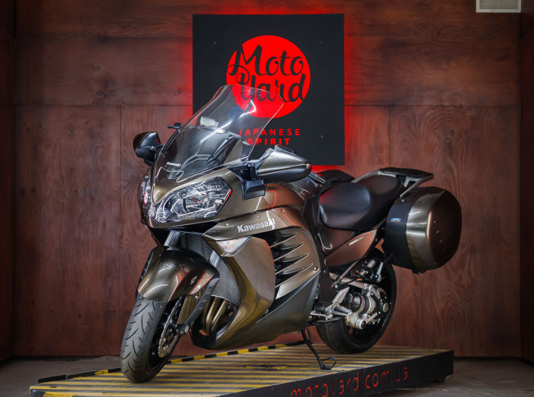 Мотоцикл Kawasaki GTR 1400 Traction ABS з пробігом 14940 км