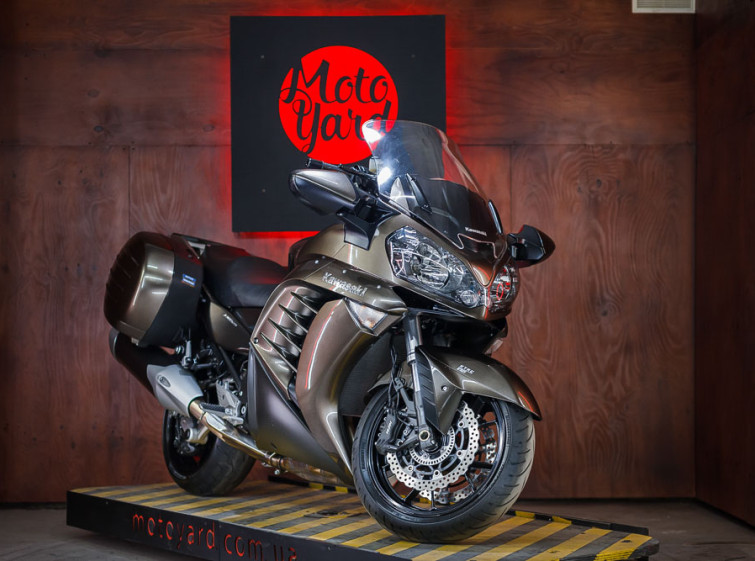 Мотоцикл Kawasaki GTR 1400 Traction ABS з пробігом 14940 км