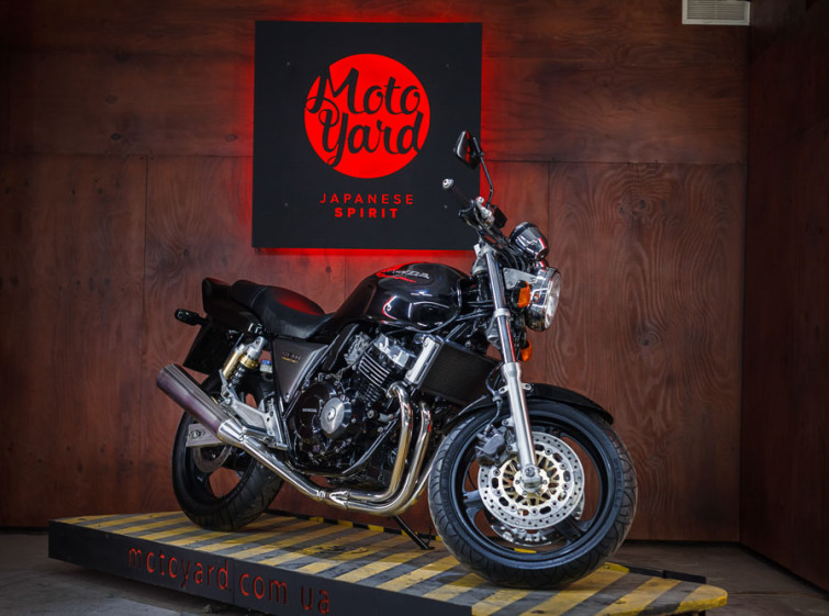 Мотоцикл Honda CB 400 SF с пробегом 20397 км