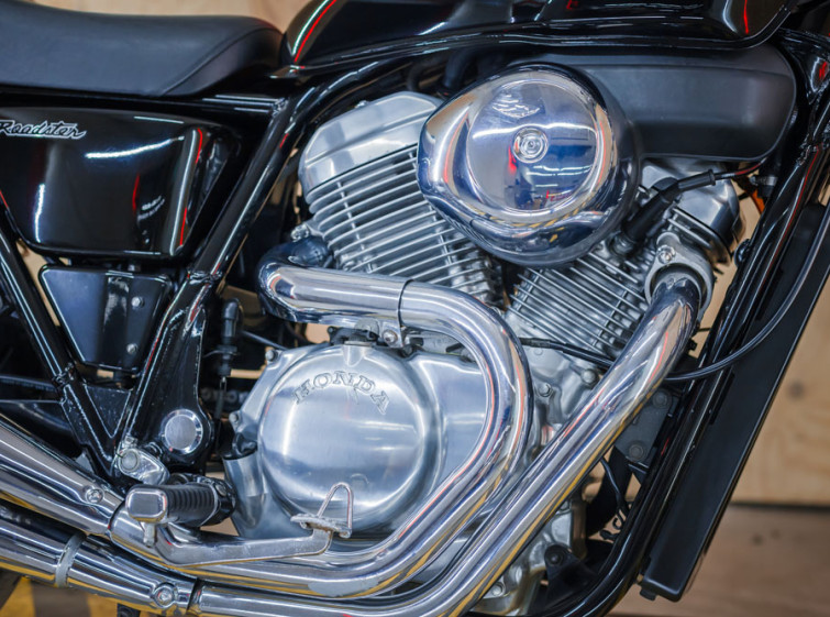 Мотоцикл Honda VRX 400 с пробегом 11895 км