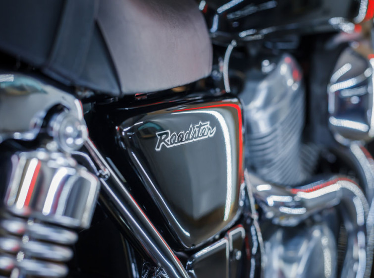 Мотоцикл Honda VRX 400 с пробегом 11895 км