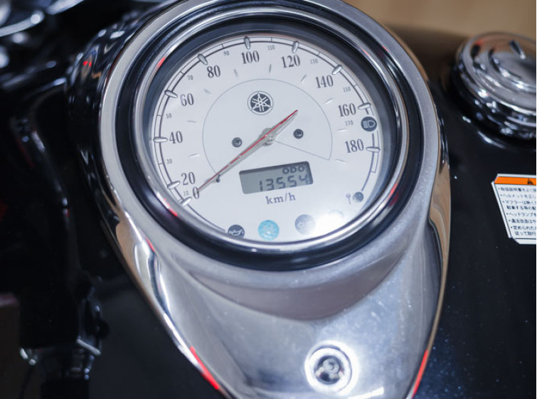 Мотоцикл Yamaha Drag Star 1100 с пробегом 13554 км