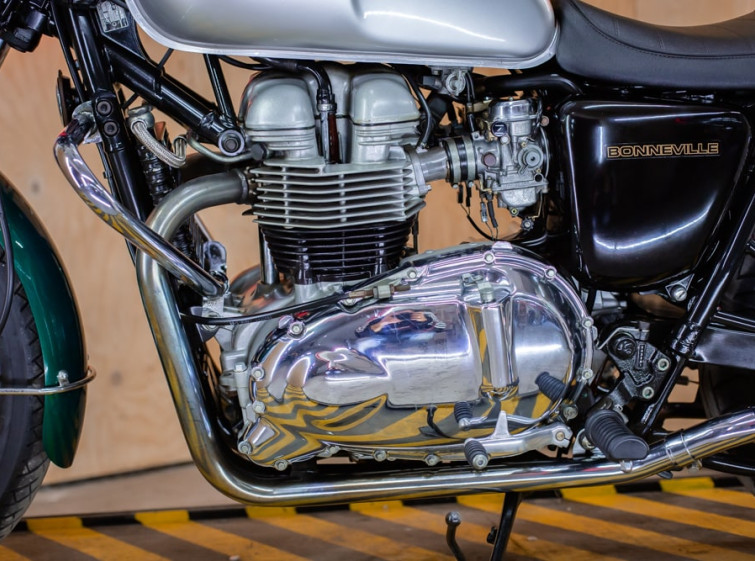 Мотоцикл Triumph Bonneville 790 с пробегом 24137 км