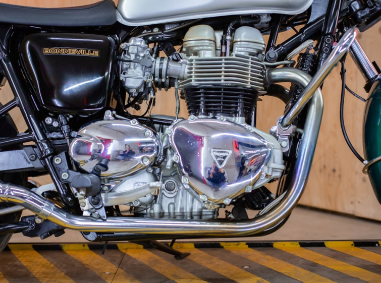 Мотоцикл Triumph Bonneville 790 с пробегом 24137 км