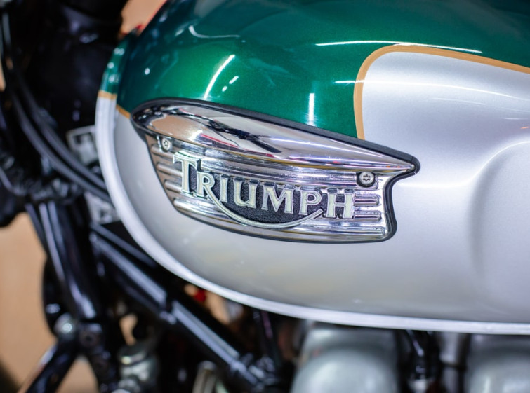 Мотоцикл Triumph Bonneville 790 с пробегом 24137 км