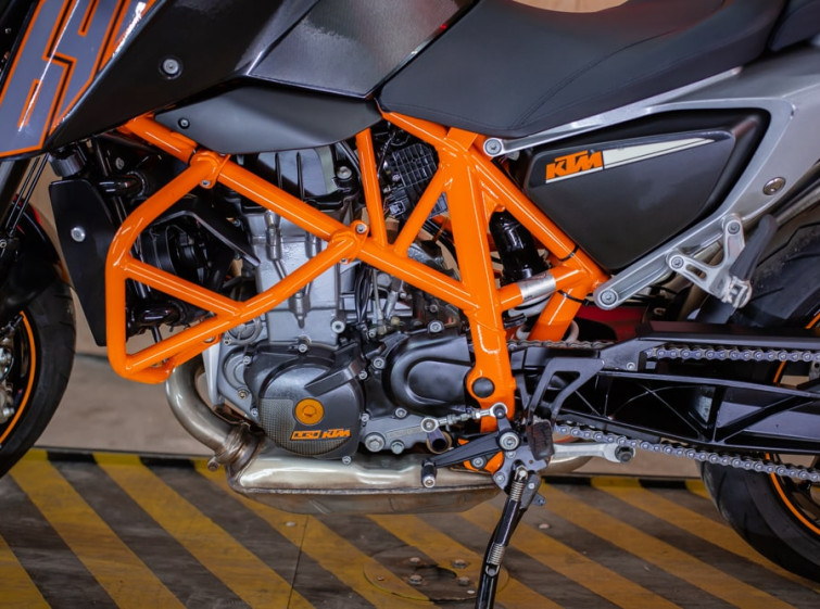 Мотоцикл KTM Duke 690 ABS с пробегом 23392 км