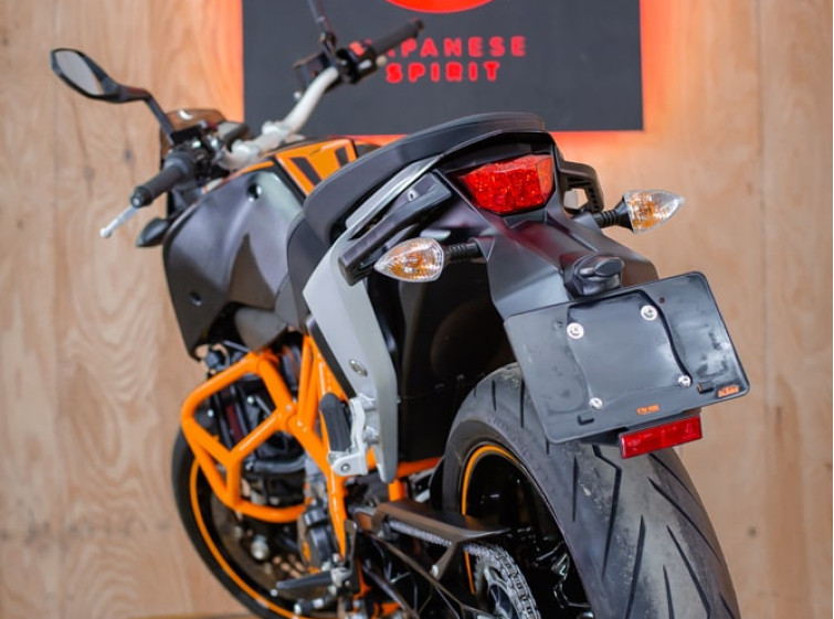 Мотоцикл KTM Duke 690 ABS с пробегом 23392 км